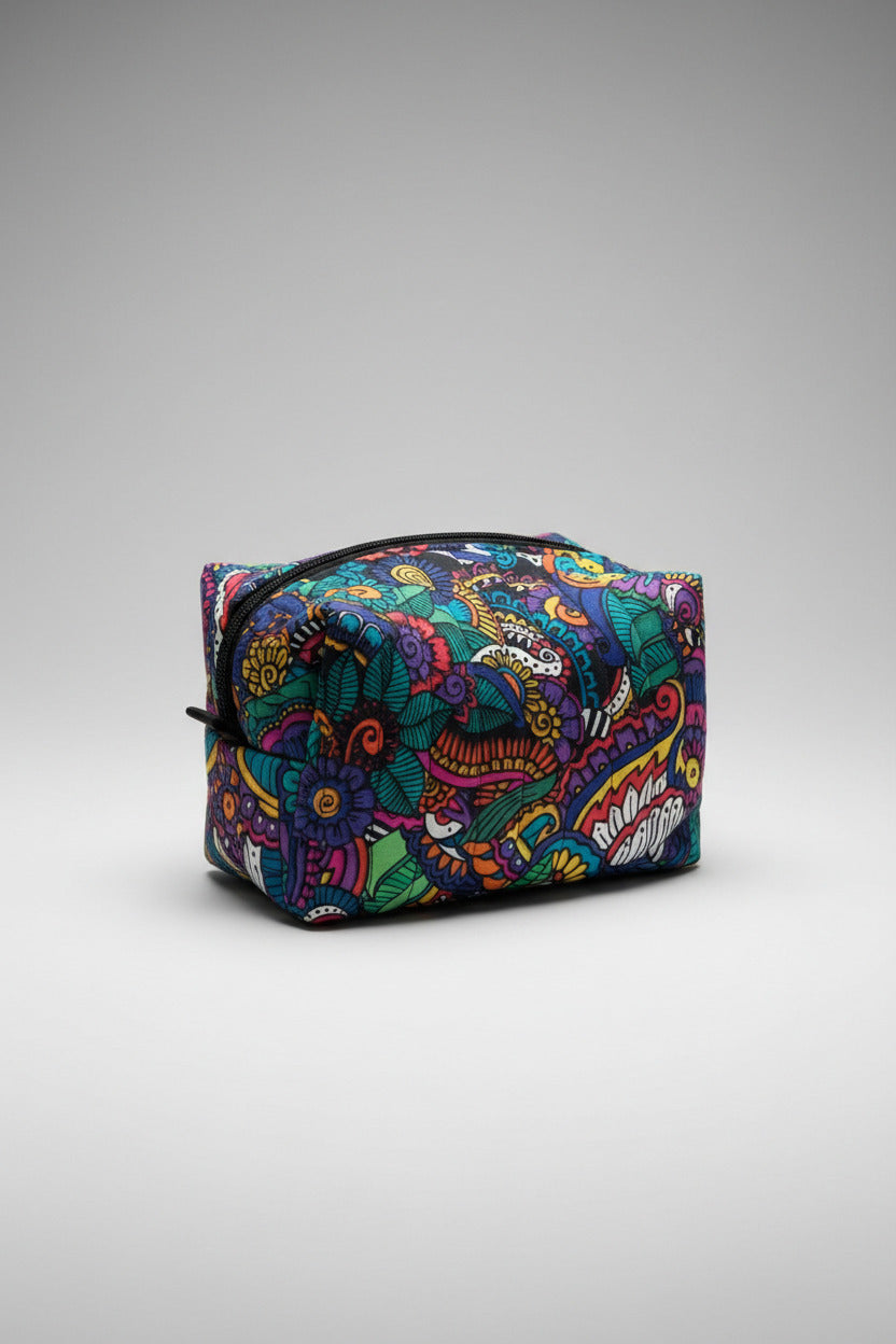 Boxy Pouch - Dark Retro - Medium