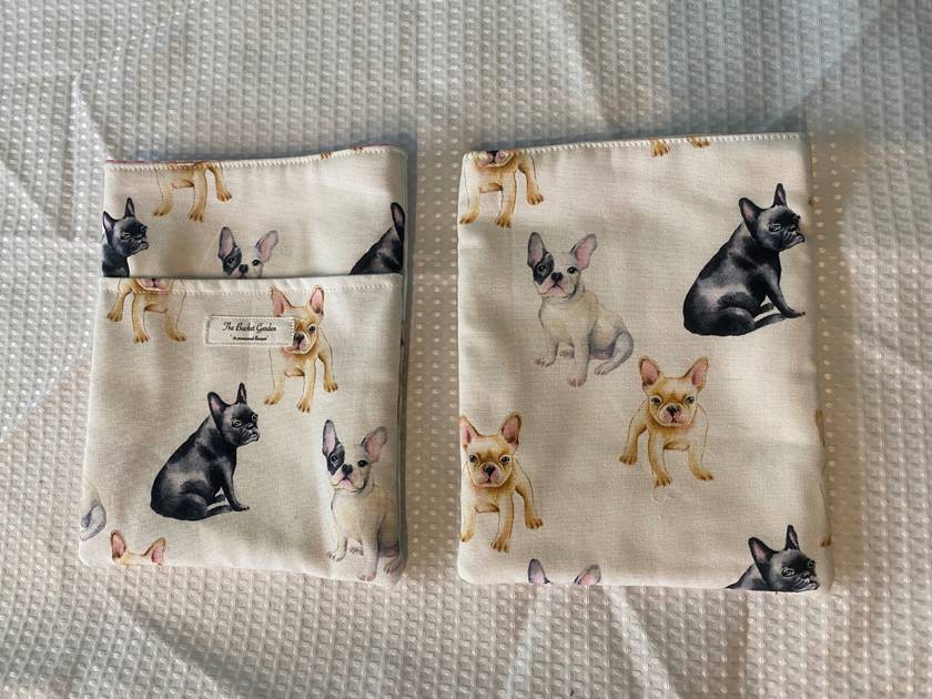 Frenchie Dog Kindle/Book Sleeve - Small