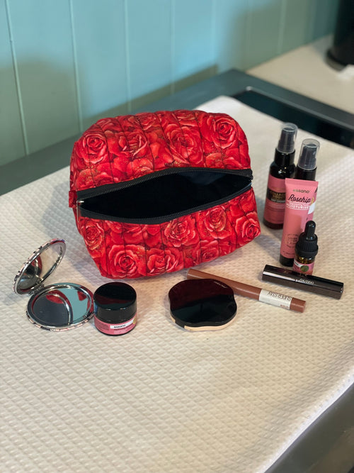 Boxy Pouch - Dark Red Roses - Medium