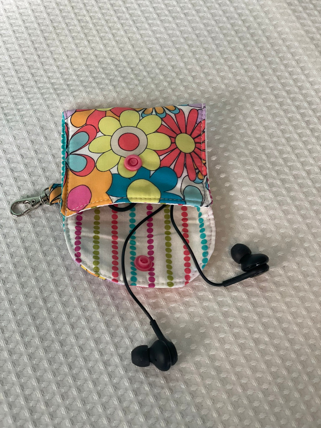Ear Bud Case - Daisy Floral - Small
