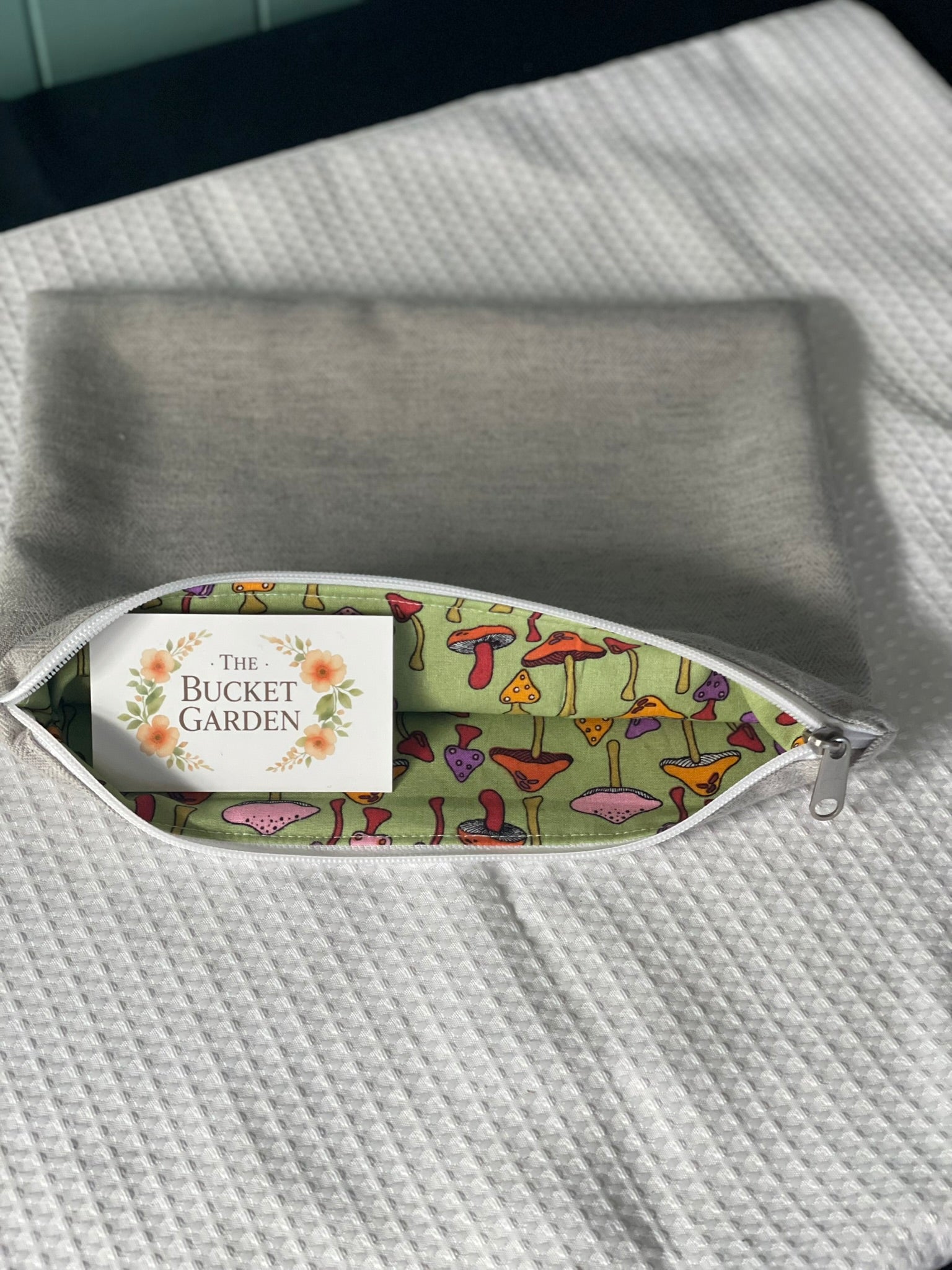 Everyday Pouch - Grey Tweed With Mushrooms - Medium