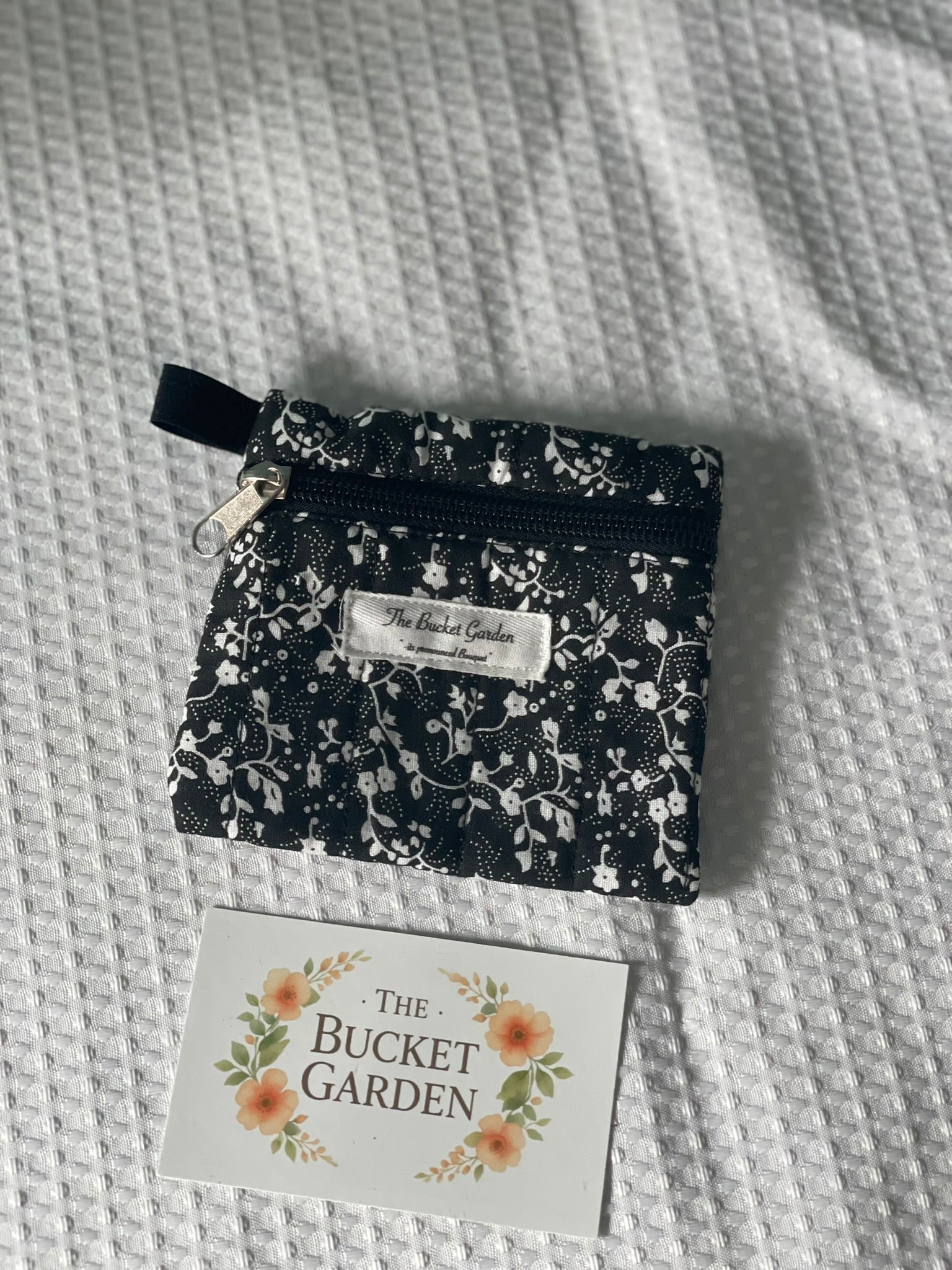 Keychain Coin Purse - Black and White Floral