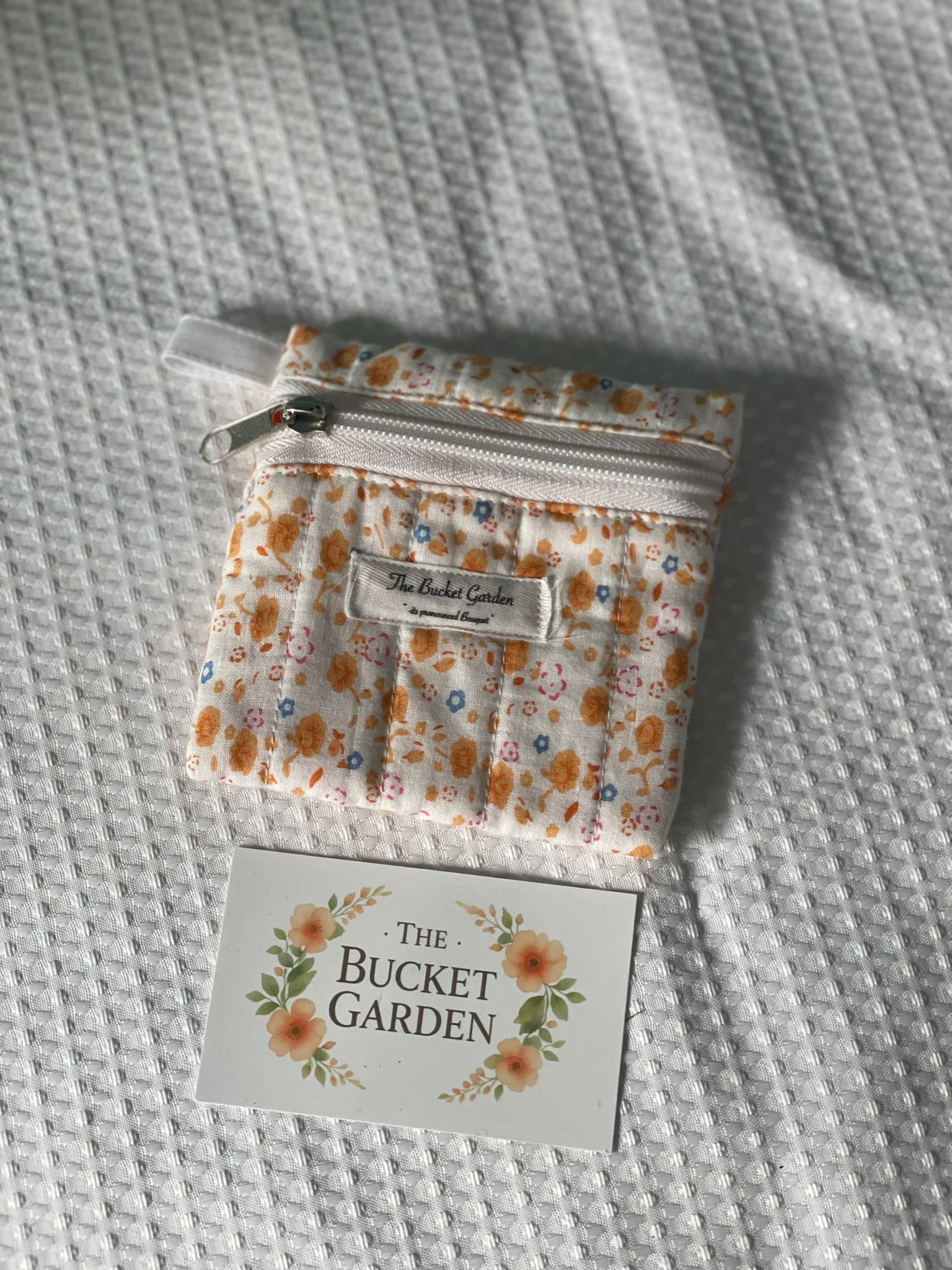 Keychain Coin Purse - White with Orange floral