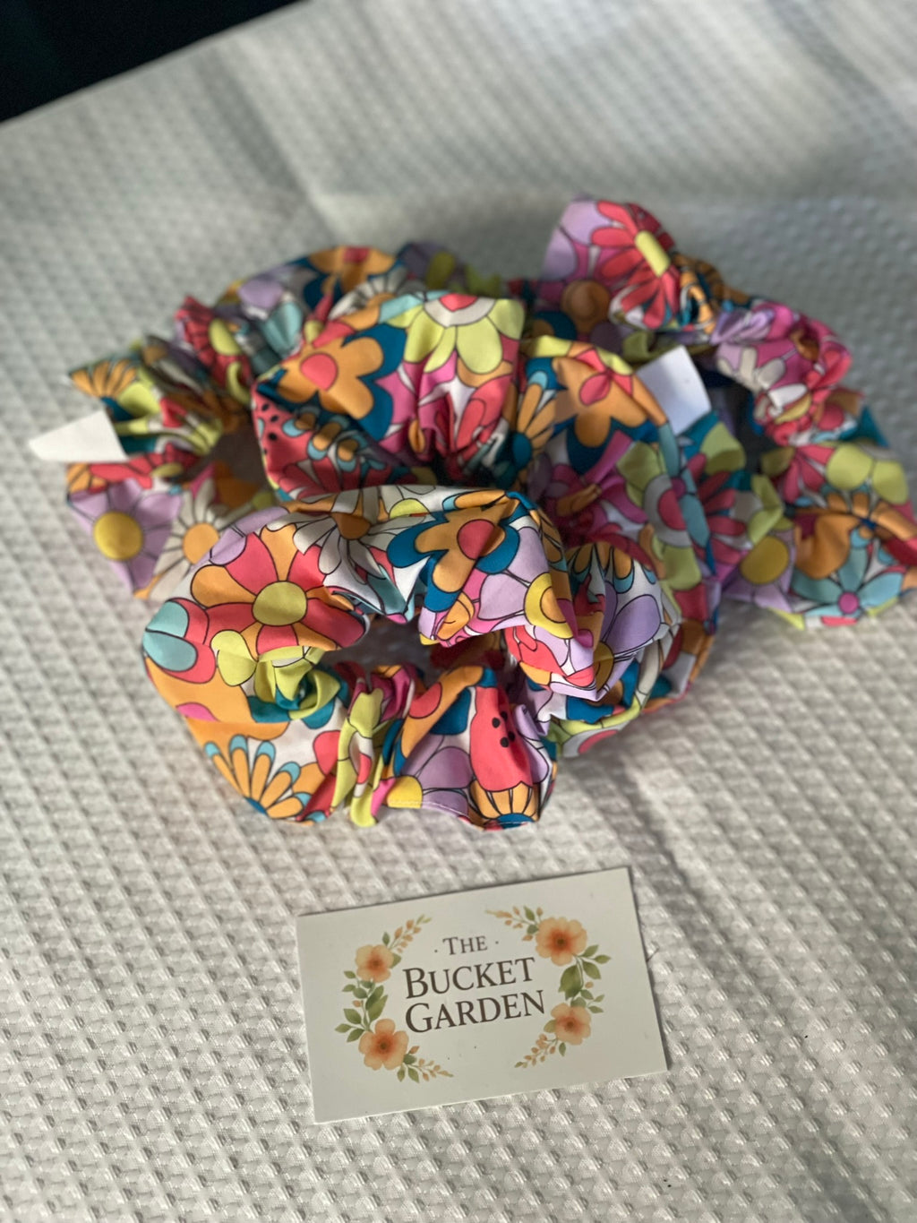 Hair Scrunchie XL- Thin to Normal Hair - Daisy Floral