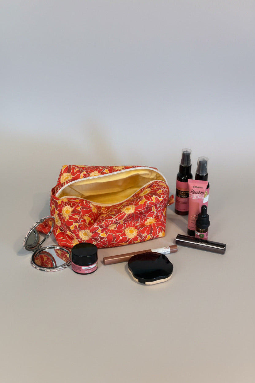 Boxy Pouch - Retro Orange - Medium