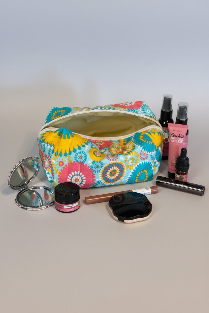Boxy Pouch - Retro Teal Floral - Medium